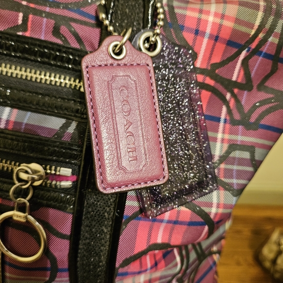 Coach Poppy Tartan Plaid Shoulder Bag / Tote  G0982-14360 - Picture 6 of 11